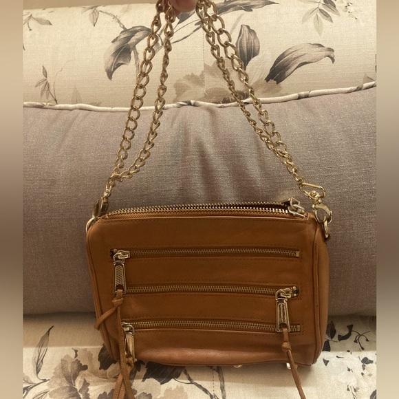 Rebecca Minkoff Handbags - Rebecca Mink-off luxury bag Authentic 💯 price drop❗️